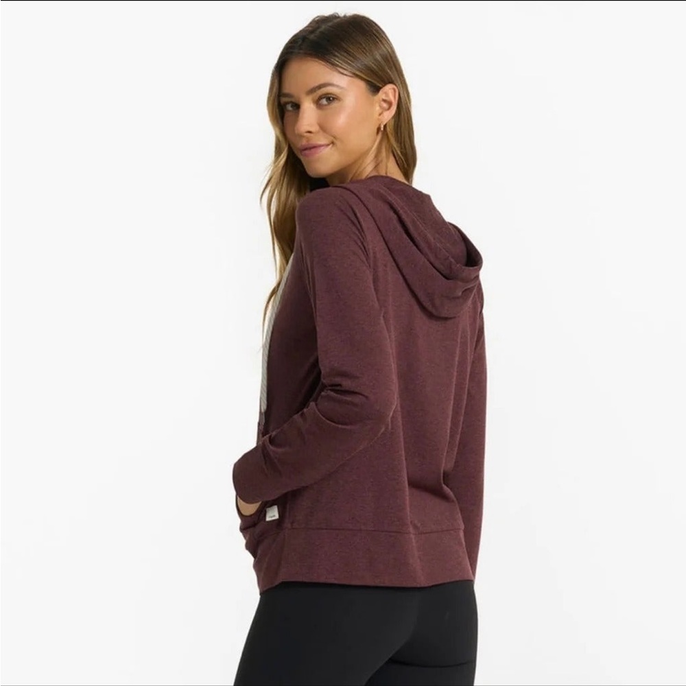 Vuori Halo 2.0 Performance Zip Front Hoodie Ruby Heather Burgundy Small New